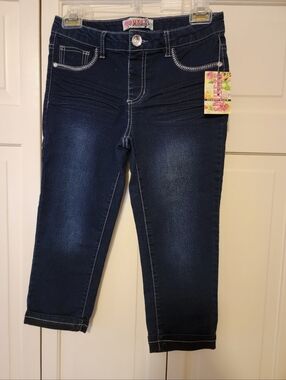 Squeeze Dark Wash Girls Jeans Size 14 NWT